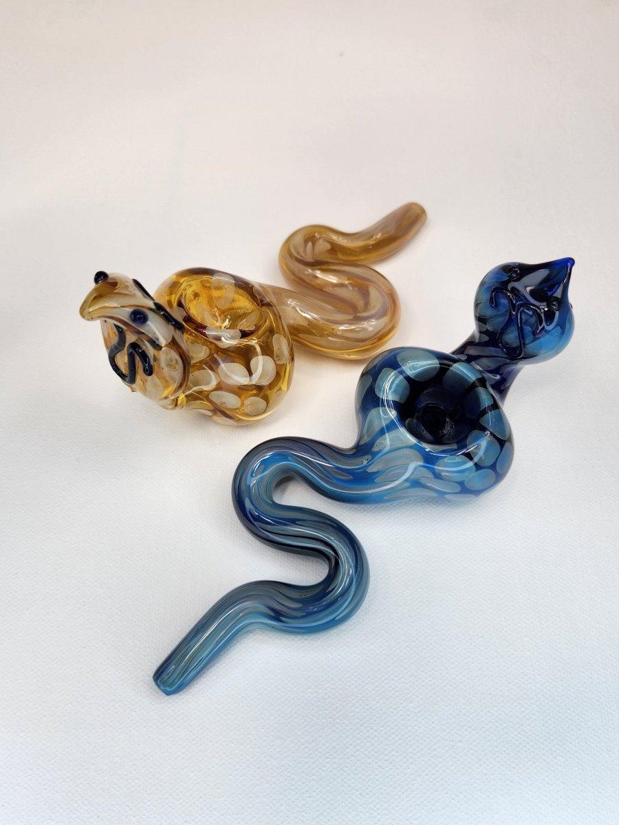 Slithery Snake Glass Pipe - The Bud Butler