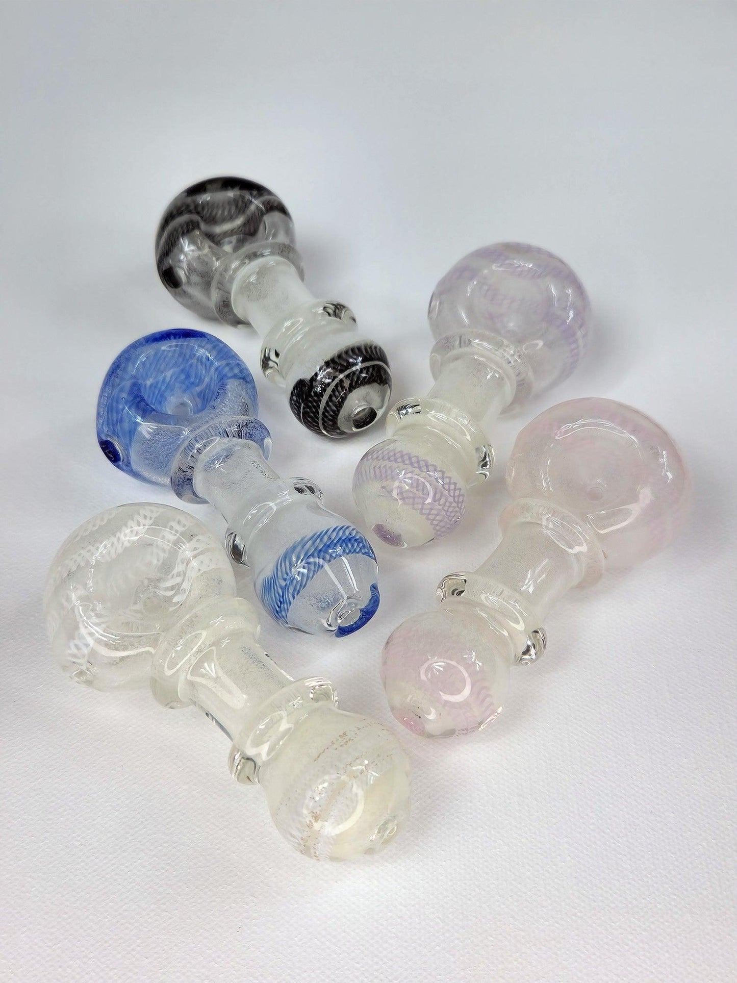 Spiral Lace Glass Pipe - The Bud Butler